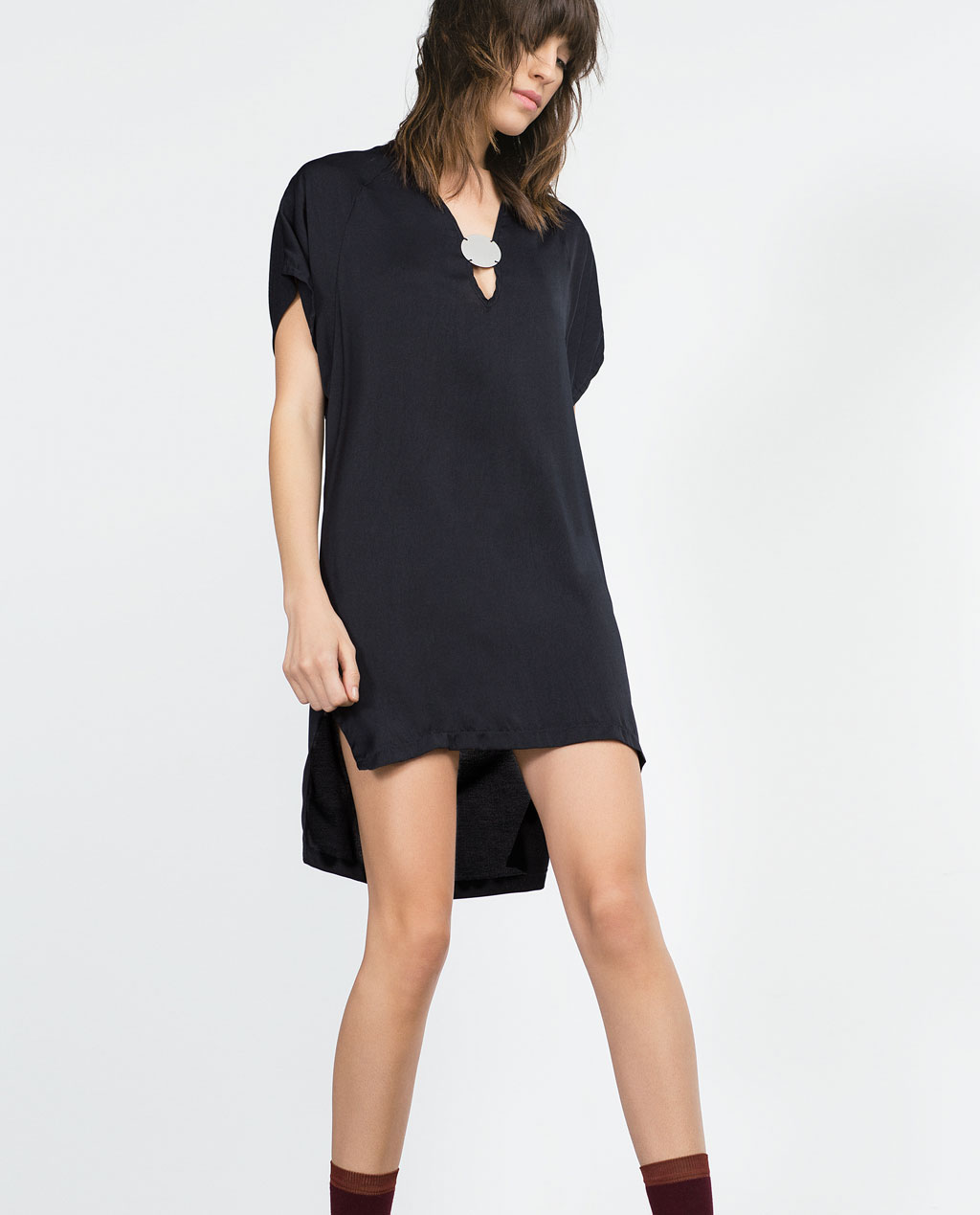 http://www.zara.com/ch/en/woman/dresses/view-all/metallic-appliqu%C3%A9-tunic-c733885p2931552.html