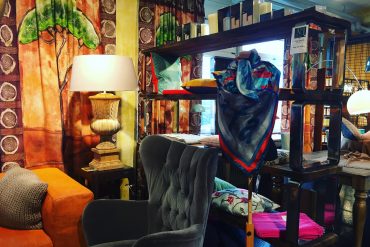 A new and artsy Bed and Breakfast in town - Art B&B