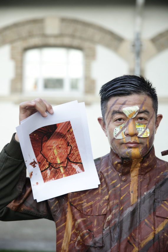 Artist Liu Bolin reveals the invisible